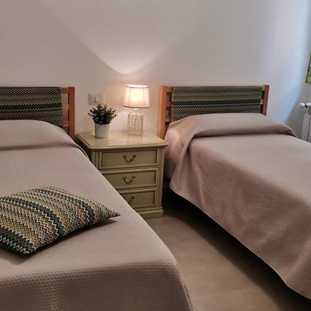 La Perla Apartment Таормина Екстериор снимка